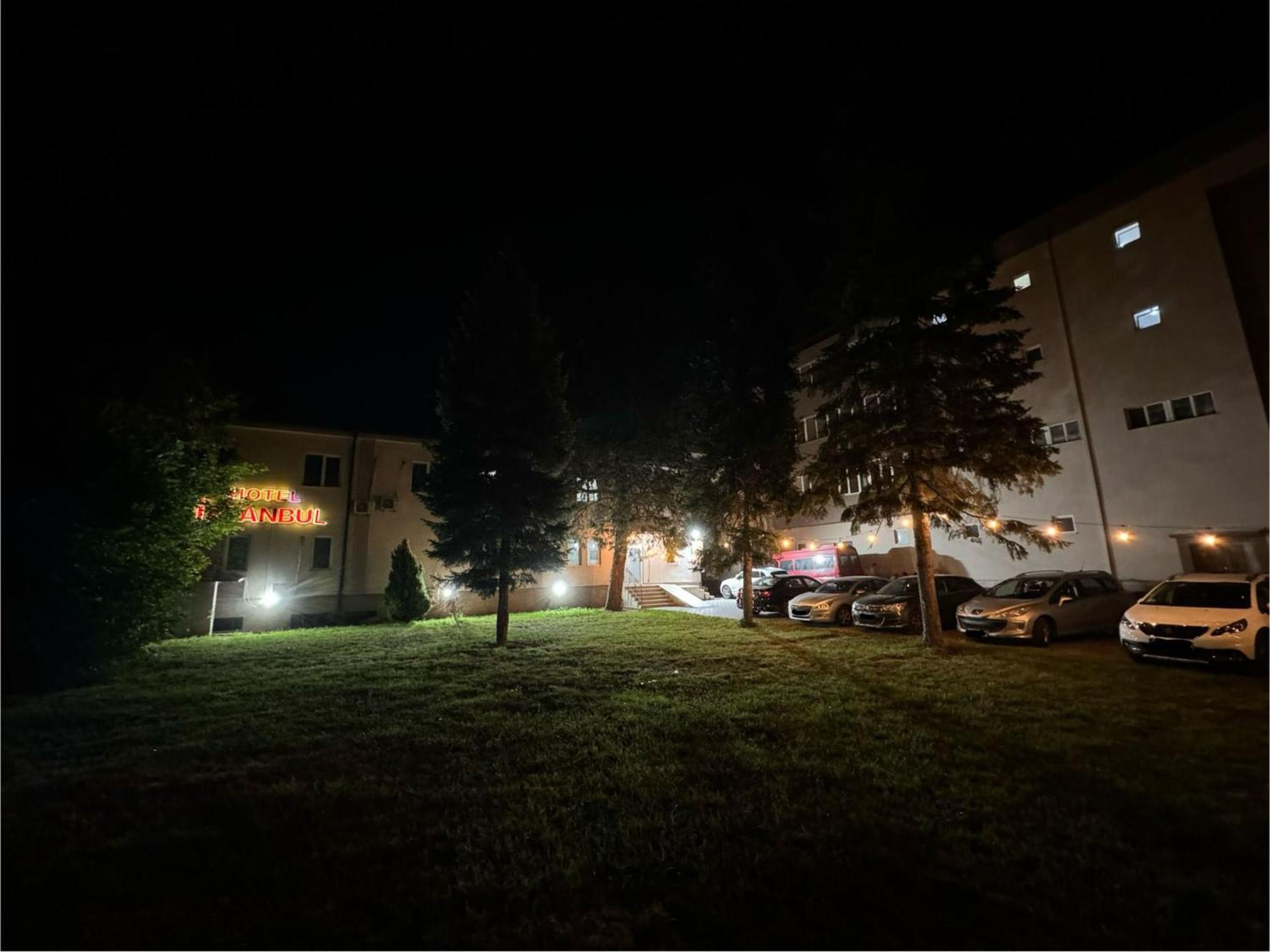 Hotel Istanbul Skopje Esterno foto